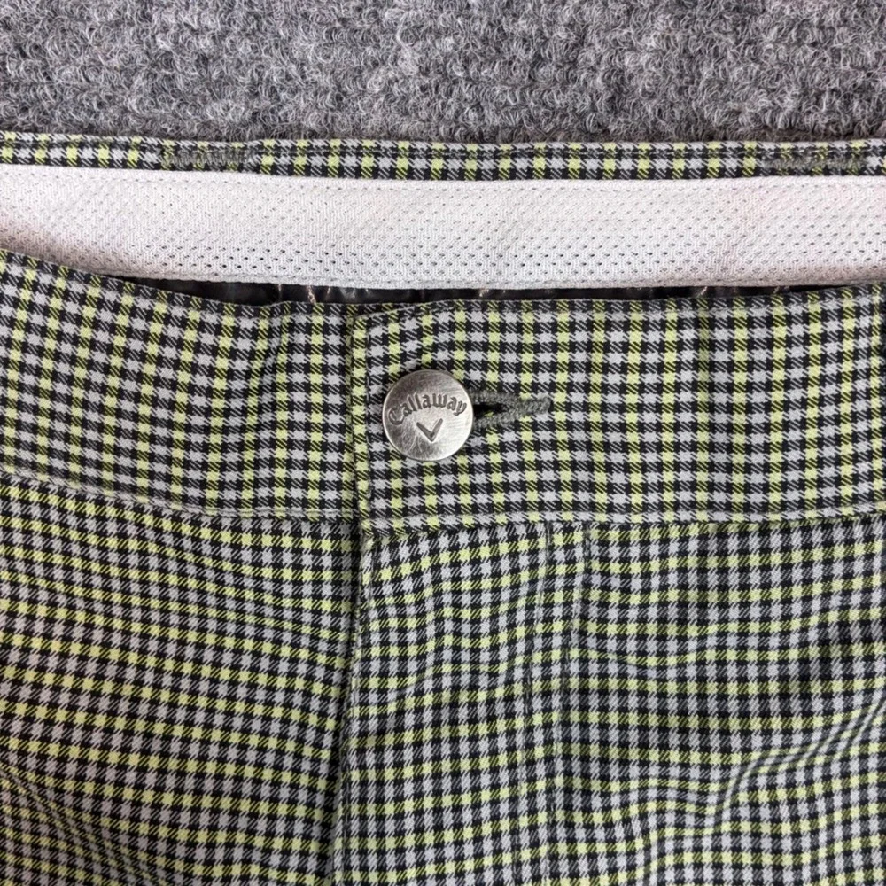 Callaway Mens Golf Shorts Size W36 Green Black Micro Check Plaid Performance